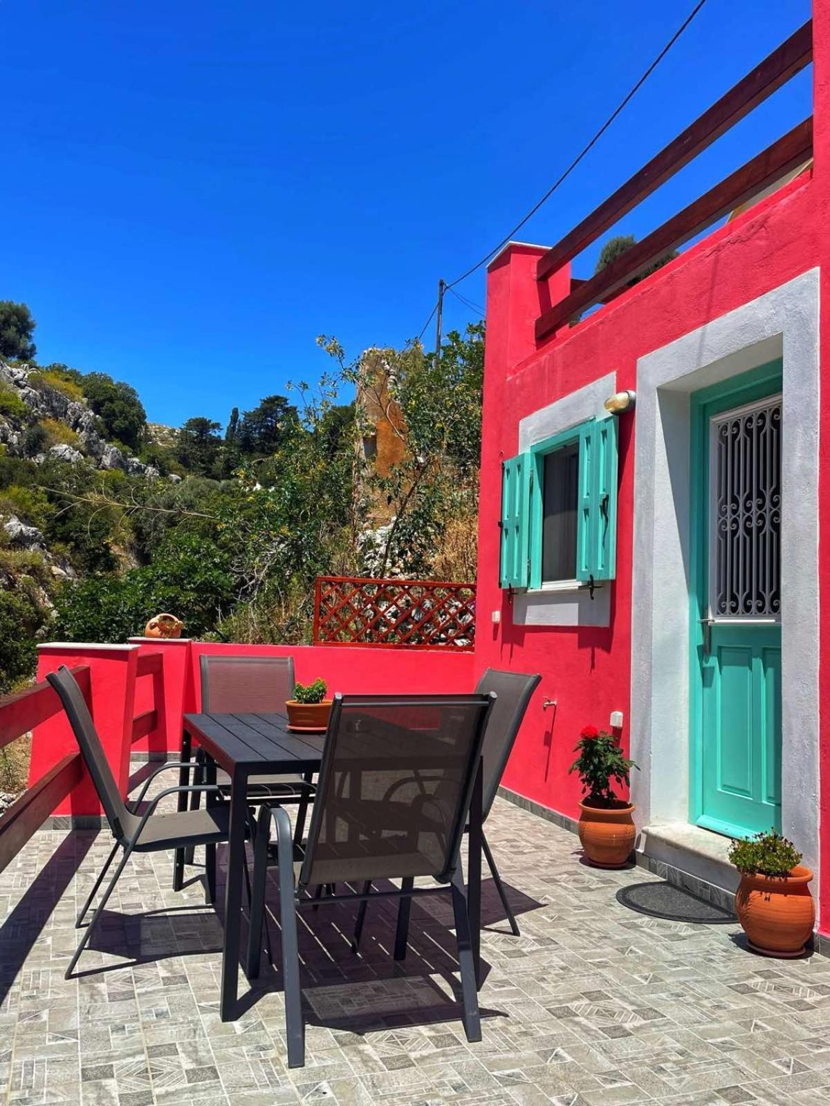 Casa Di Rosse Villa Sými Luaran gambar